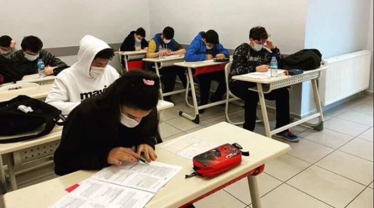 Maltepe’de yüksek LGS başarısı