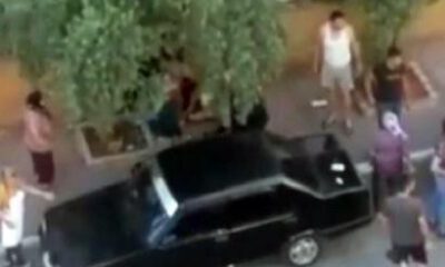 Sokak ortasında kadını boğazından bıçaklayan şüpheli yakalandı