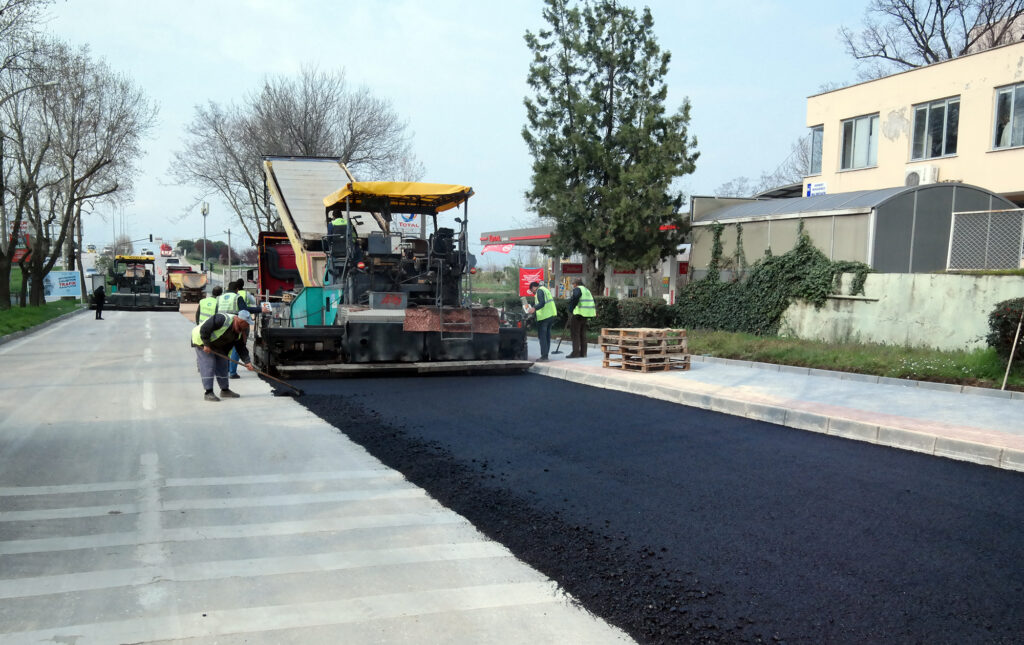 Büyükşehir’den yol işleri ilanı