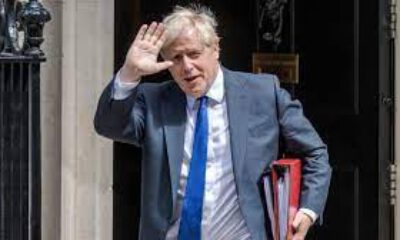 İngiltere Başbakanı Boris Johnson, görevinden istifa etti.