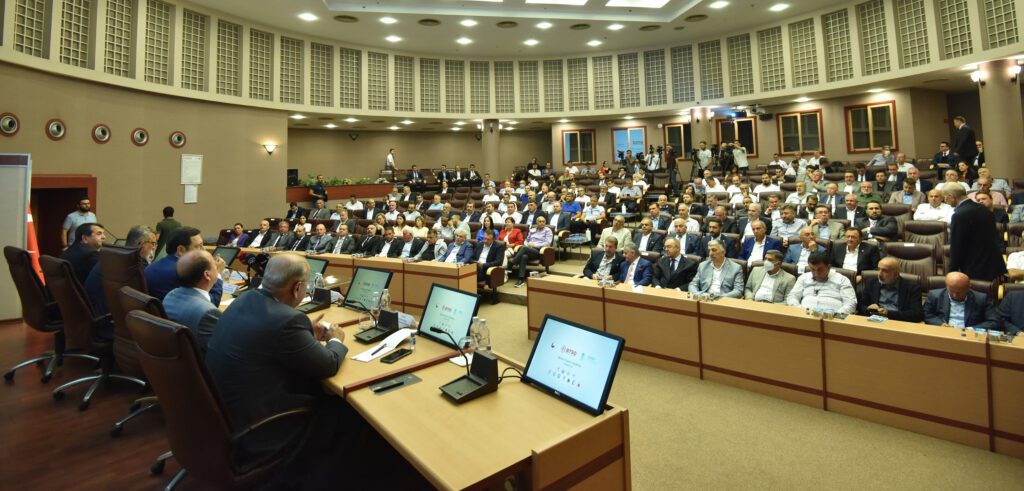 TOBB Başkanı Hisarcıklıoğlu: “İş dünyamızın güçlü iletişimi pandemiden daha az etkilenmemizi sağladı”