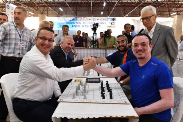 Dama turnuvasında büyük ödül İstanbul’a gitti