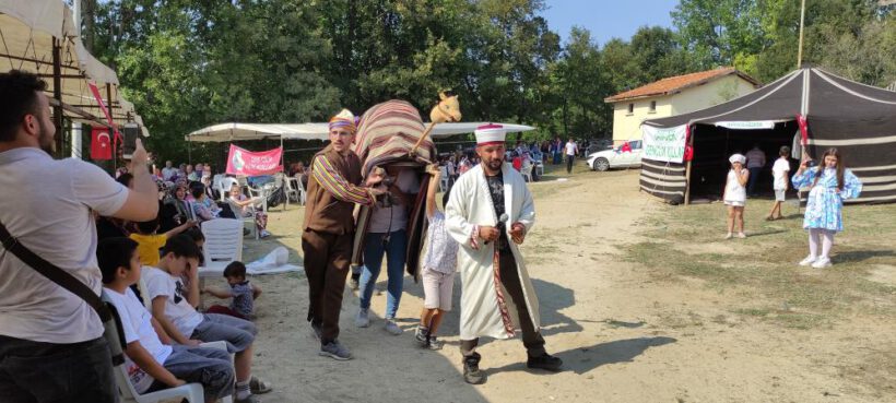 Yüzlerce yıllık gelenek… Yaşlılar kıyasıya yarıştı