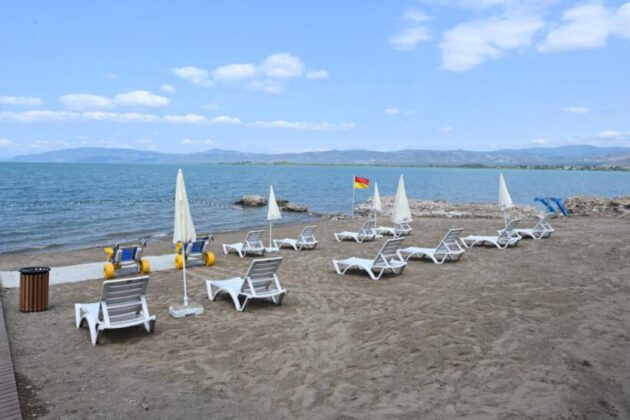 İznik Gölü’ne Mavi Bayrak