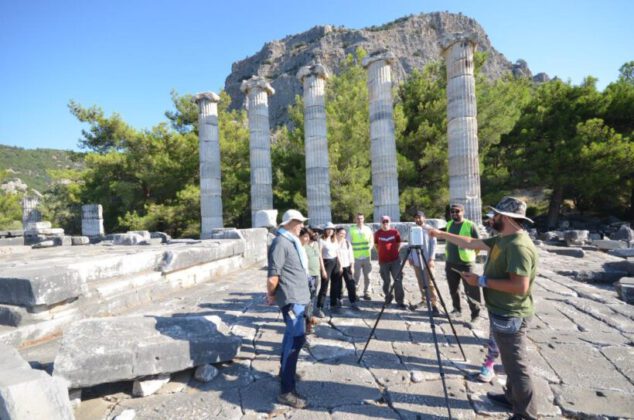 Priene 2022 çalışmaları Uluslararası Yaz Okulu ve Sempozyum ile başladı
