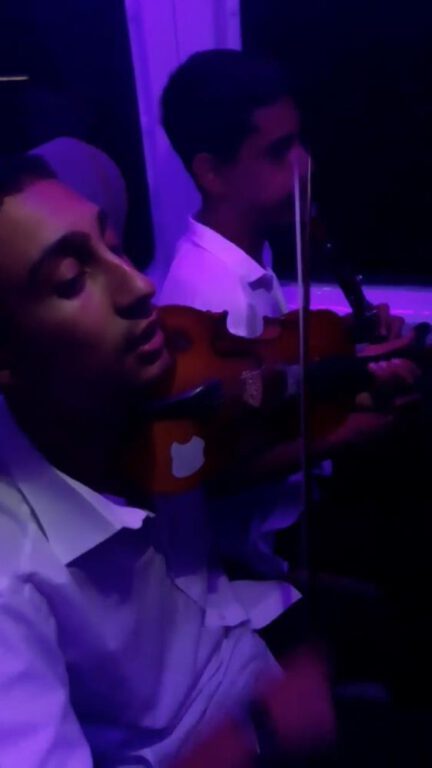 Bursa’da fasıl eşliğinde yolculuk kameraya yansıdı