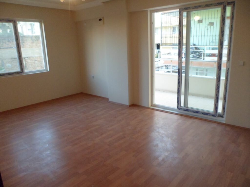 Bursa Gemlik’te 158 m² dairenin 1/2 hissesi satılıktır