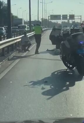 Çalıntı araçla şehir turuna polis ‘dur’ dedi