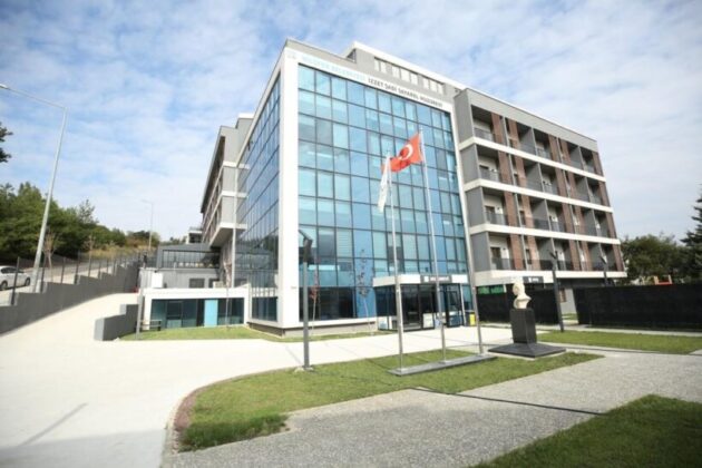 İzzet Şadi Sayarel Huzurevi kız öğrencilere kapılarını açtı