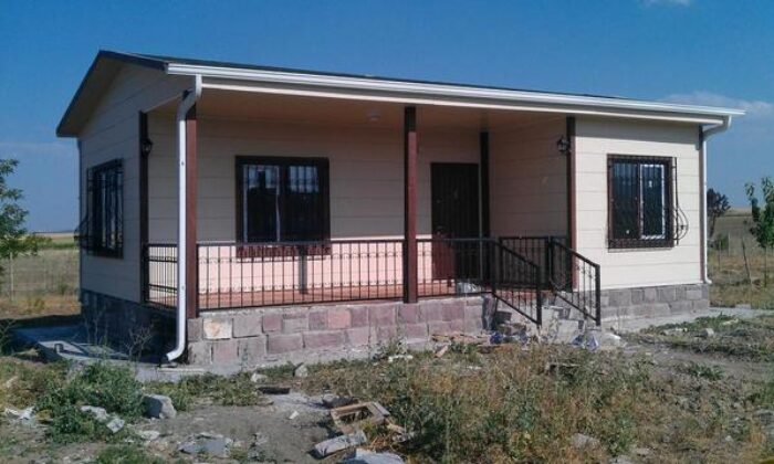 Bursa Osmangazi’de 267 m² hisseli arsa üzerindeki tek katlı bina icradan satılıktır