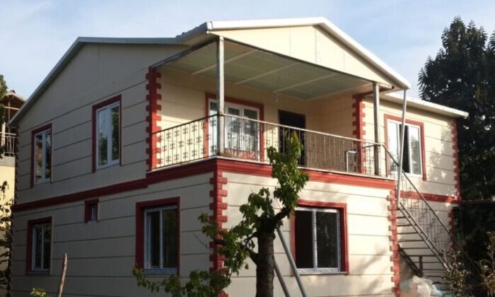 Bursa Gürsu 220 m² arsa üzerindeki iki katlı bina mahkemeden satılıktır
