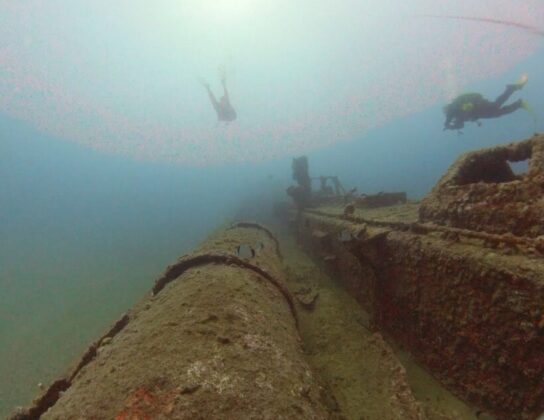 12 İngiliz dalgıç Çanakkale’de batıklara daldı