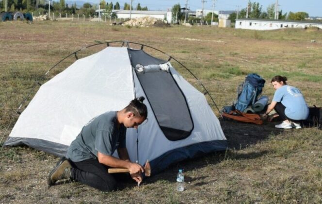 Kamplı doğa yürüyüşünde sonbaharın keyfini yaşadılar