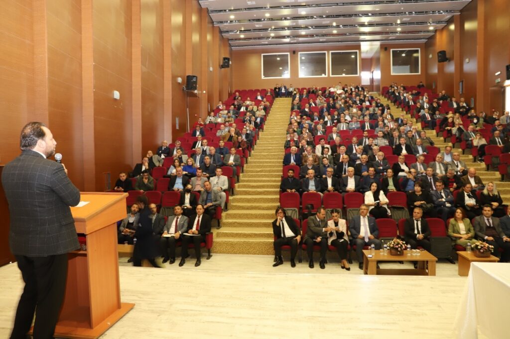 SERKAN GÜR, BURSA’DAKİ İLKOKULLARIN MÜDÜRLERİYLE TOPLANTI GERÇEKLEŞTİRDİ