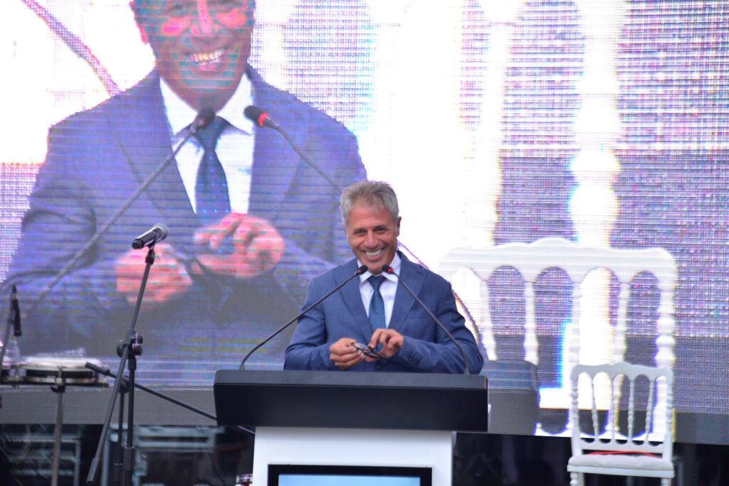 Bursa’nın en yeni plazasında görkemli açılış