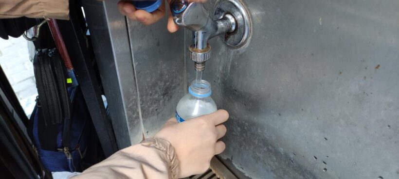 Hayır dua almak için 15 yıldır soğuk su dağıtıyor