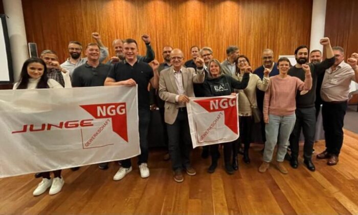 Marlboro işçileriyle uluslararası dayanışma