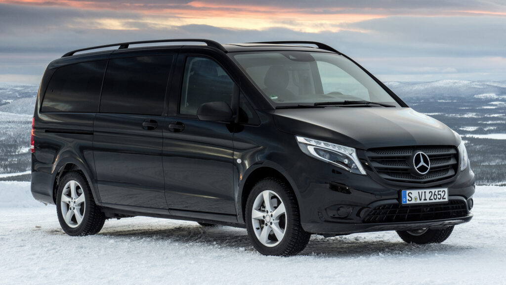 2015 model Mercedes-Benz Vito Tourer icradan satılıktır