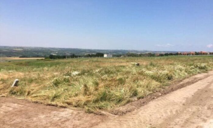 Bursa Osmangazi’de 2.320 m² tarla mahkemeden satılıktır