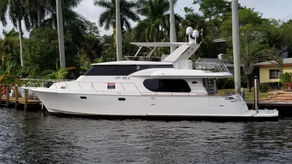 M/S Yalı isimli 40 metre yat icradan satılıktır