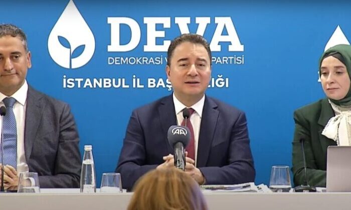 Ali Babacan’dan öğretmenler günü mesajı