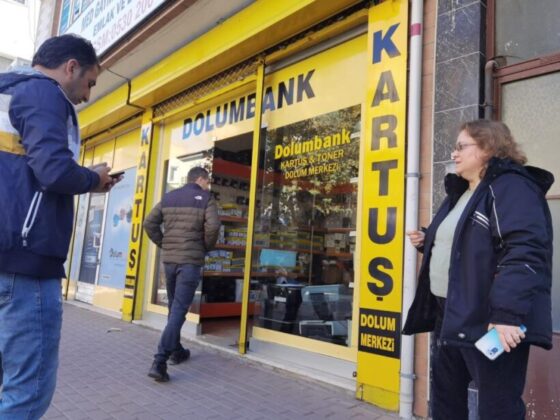 Kanada’dan Bursa’ya gelen kadını 500 bin lira dolandırdılar