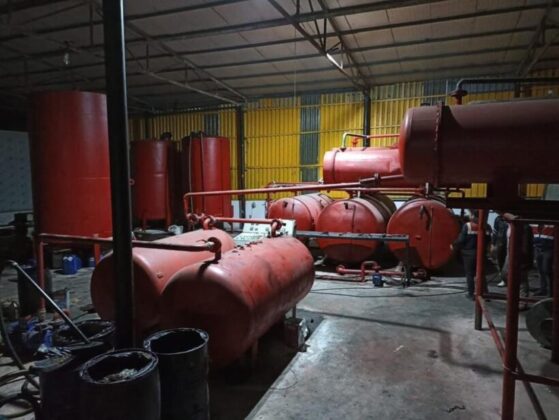 Madeni yağlardan kaçak mazot üreten tesise baskın: 31 bin litre mazot ele geçirildi