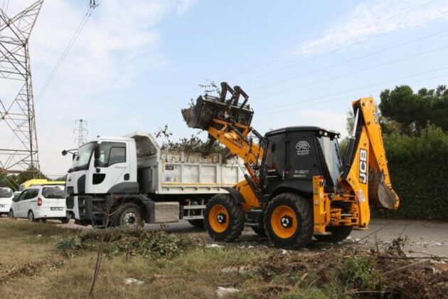 Nilüfer’de bahçe ve budama atıkları kompost oluyor