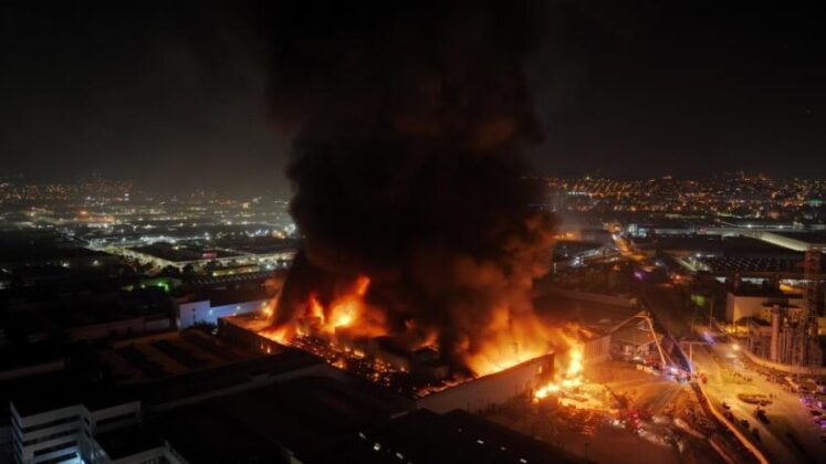 Bursa’da 13 saattir devam eden yangının boyutu gün ağarınca ortaya çıktı