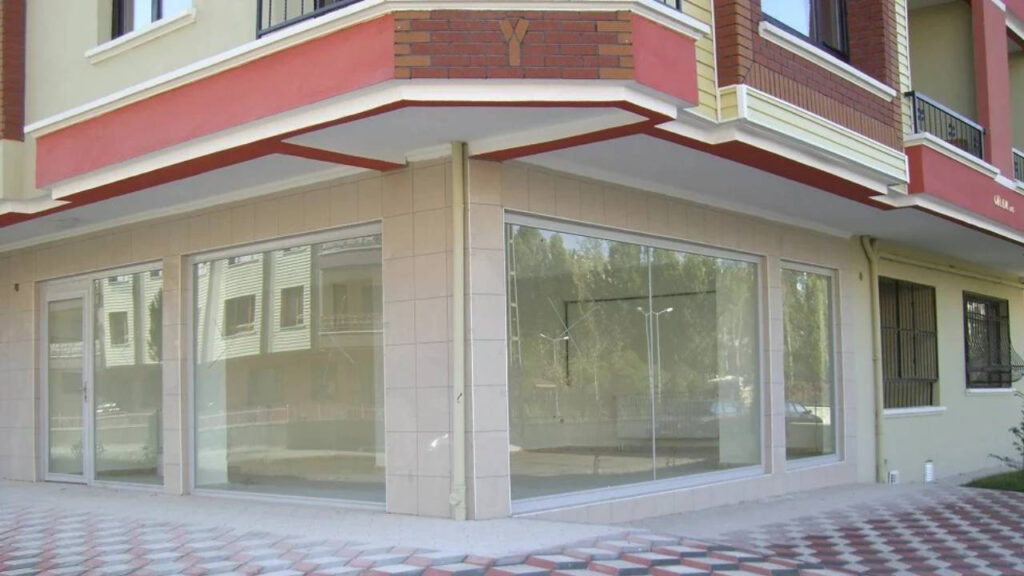 Bursa Osmangazi’de 55 m² dükkan icradan satılıktır (çoklu satış)