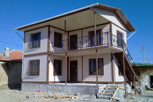 Bursa Yıldırım’da 430 m² arsa üzerindeki iki katlı binanın 1/6 hissesi icradan satılıktır