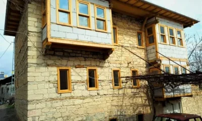 Bursa Mustafakemalpaşa’da 74 m² arsa üzerindeki üç katlı kargir bina icradan satılıktır