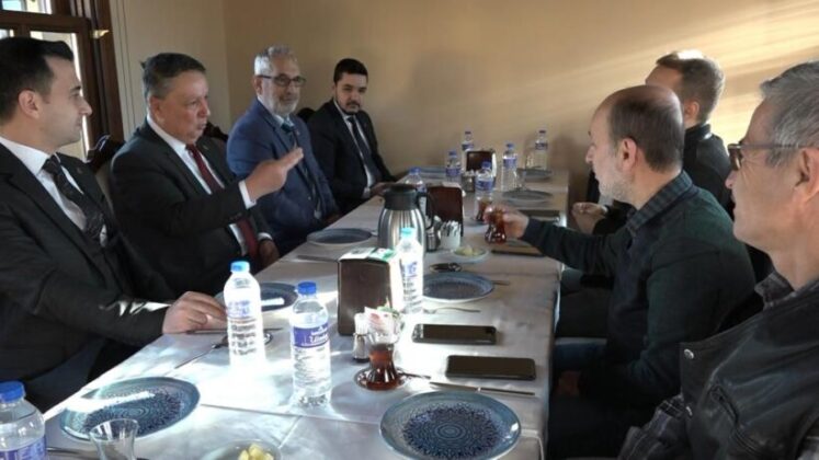 “CHP’nin vizyon belgesi emperyalizmin ayak izlerini ortaya koyuyor”