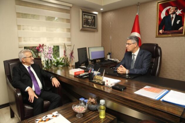 Başkan Erdem: “Şehrin huzur ve güvenliği için iş birliği içinde çalışmaya devam edeceğiz”