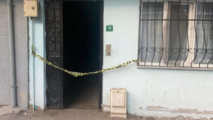 Bursa’da çocukların sesine kızdı komşunu vurdu