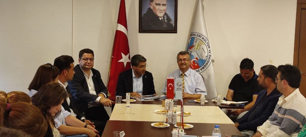 “Sivil toplum DEVA diyor”