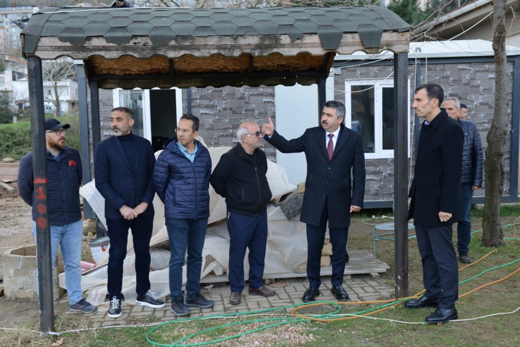 Siteler’e yeni halı saha