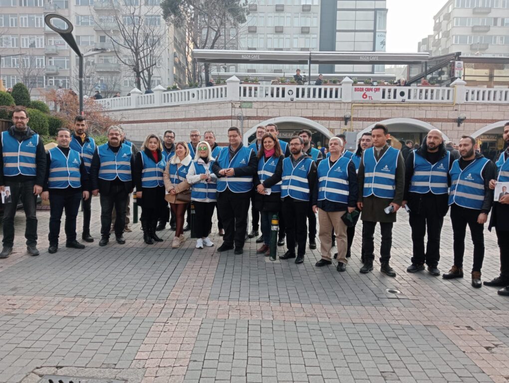 DEVA Bursa’dan Kapalı Çarşı çıkarması