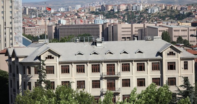 Hukuk Fakültesi’ne öğretim üyesi alınacak