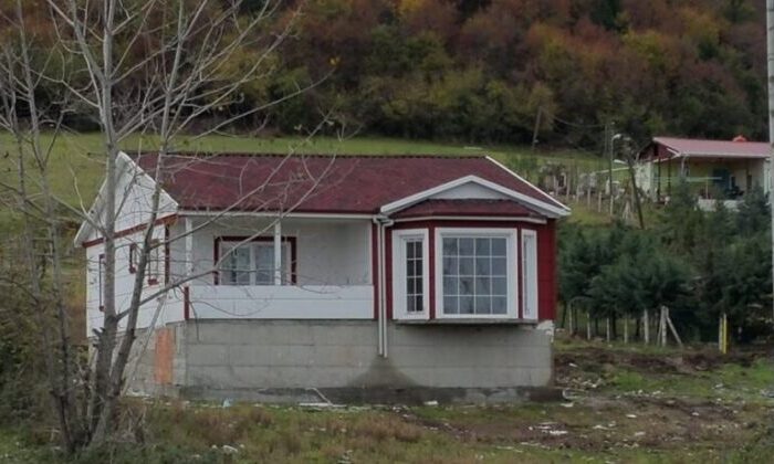 Bursa Karacabey’de 79 m² tek katlı yığma kagir mesken icradan satılıktır