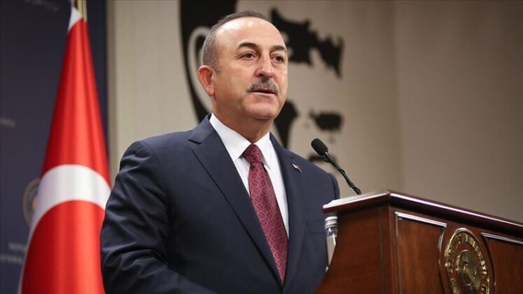 Bakan Çavuşoğlu’ndan Yunanistan’a tepki