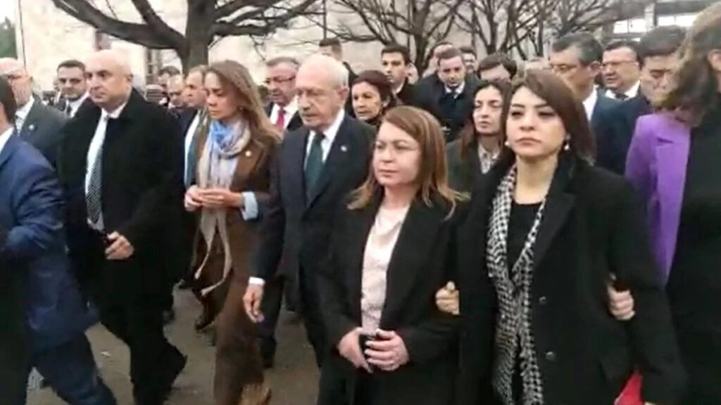 CHP Adalet Bakanlığı’na yürüyor