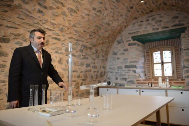 6 asırlık Molla Yegân Medresesi, Çocuk Üniversitesi olarak hizmet verecek