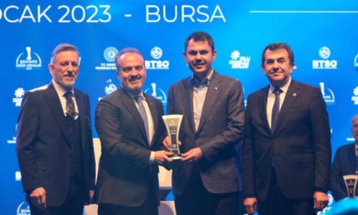 Sektör lideri Burulaş, 243 milyon yolcu taşıdı