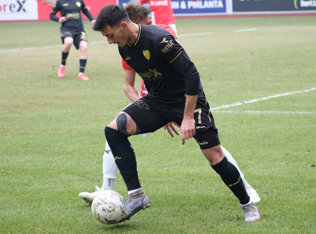 Bursaspor’da Hasan Sabri Karaca iki hafta yok