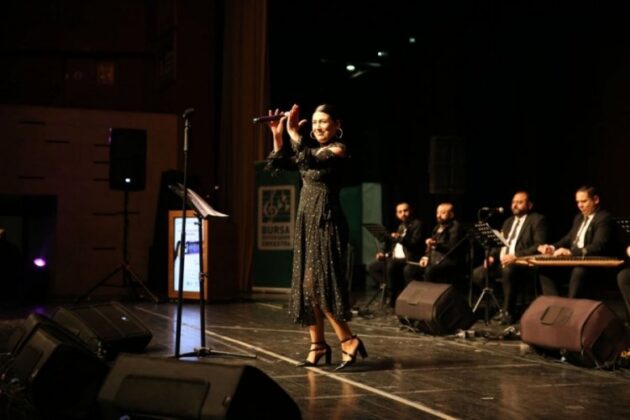 Elif Buse Doğan’la müzik dolu gece