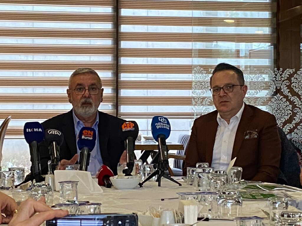 Mehmet Metiner’den sempozyum öncesi açıklama