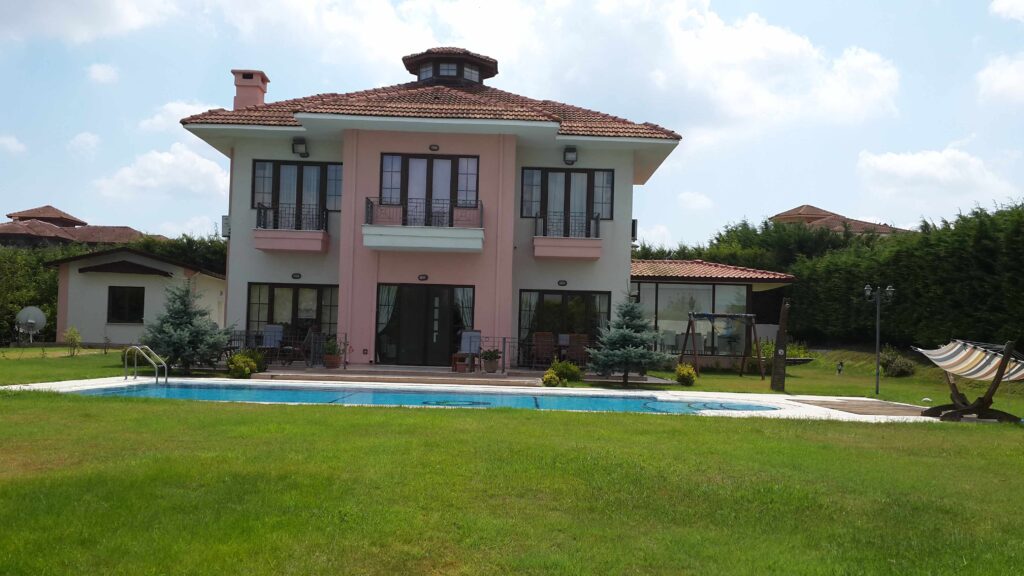 Bursa Nilüfer’de tripleks mesken icradan satılıktır