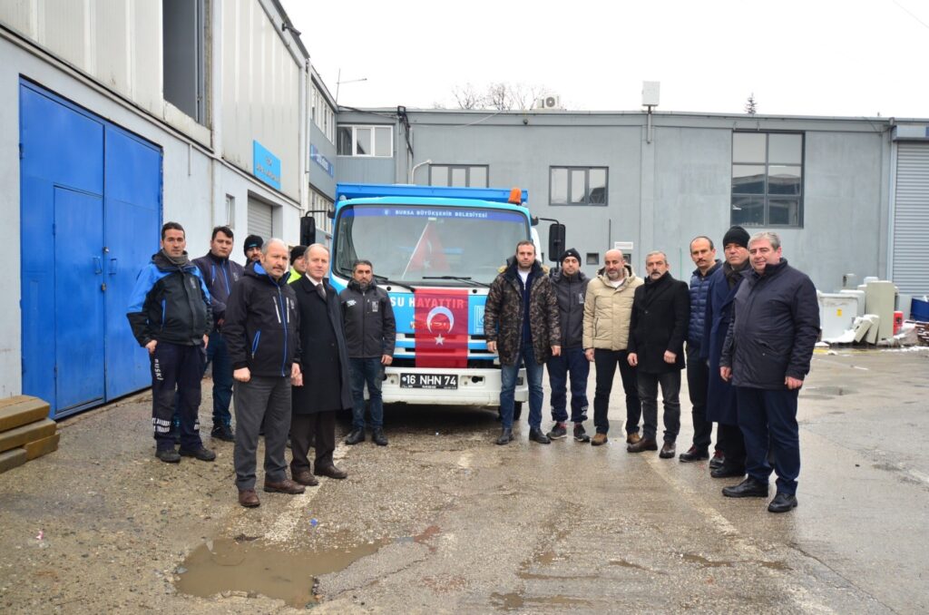 Afet bölgesinde altyapıya BUSKİ müdahalesi