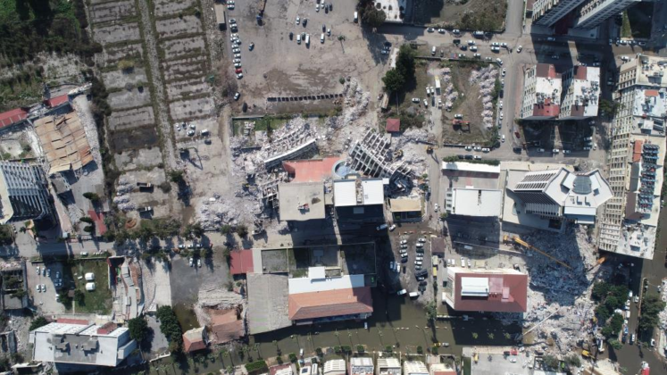 İskenderun’da tahribat havadan görüntülendi